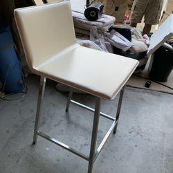 Bar Height Chair