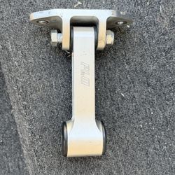 Veloster N Plm Lower Engine Mount 