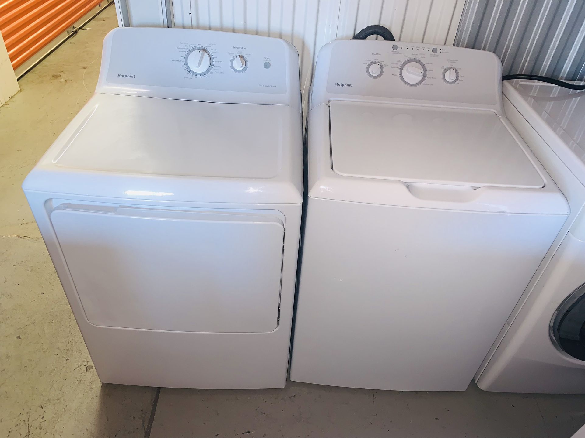 hotpoint washer and dryer in very perfect condition a receipt for 60 days warranty