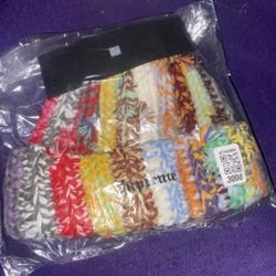 Supreme Knit Beanie 
