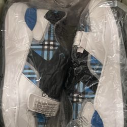 Burberry sneakers