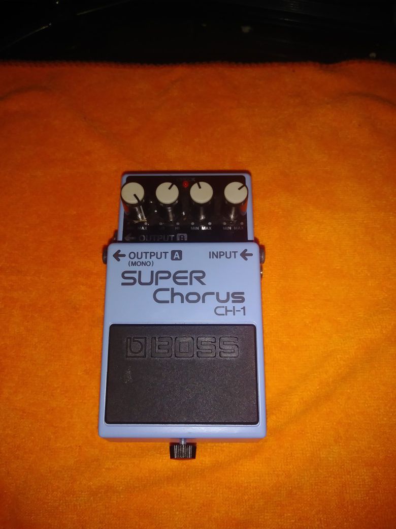 Boss Super Chorus ch-1 guitar pedal