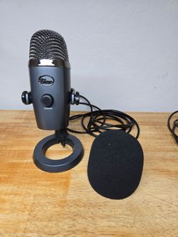 Logitech Blue Yeti Nano Microphone