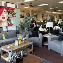 3pc Sofa And 2 Chairs