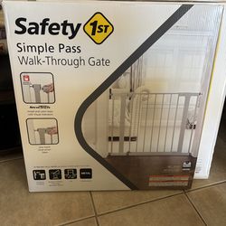 Safety 1st Easy Install Auto-Close Baby Gate (White)