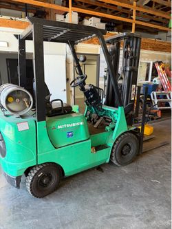 Mitsubishi warehouse Forklift