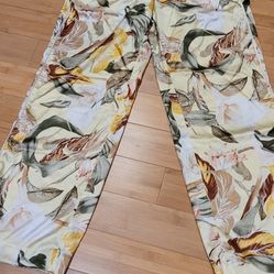 woman's pants size Medium
