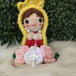 ‼️🌸✨Handmade Virgin Mary In Chenille Yarn✨🌸‼️