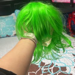 green Wig 