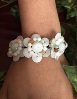 Certified A jade beaded bracelet size 7’
