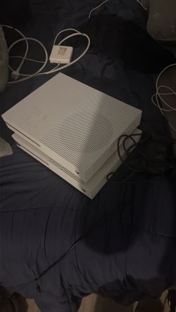 2 Xbox’s for 250 with Controller