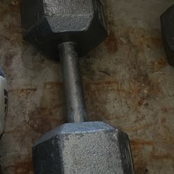 Dumbbell 