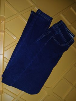 Girl's leggings size 6