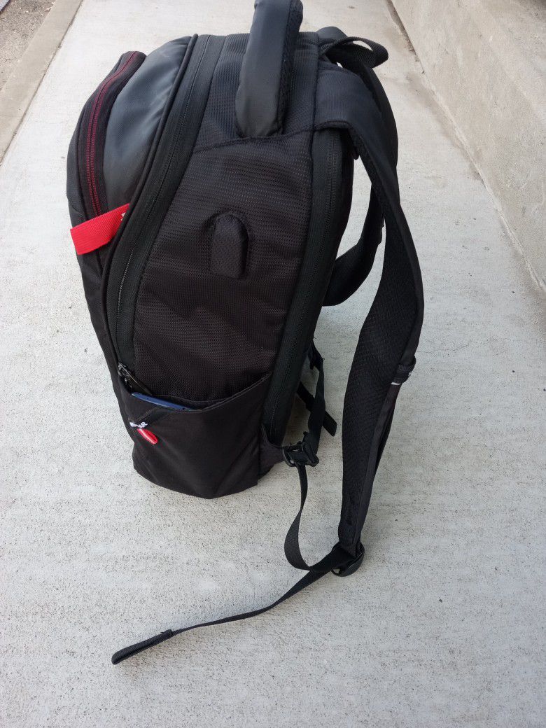 Swiss Gear 18L Travel Backpack 