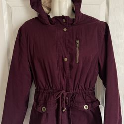 Women’s Sz S Jacket Faux Fur Lined Utility Tagged Fits Burgundy Brand C’ESTTOI