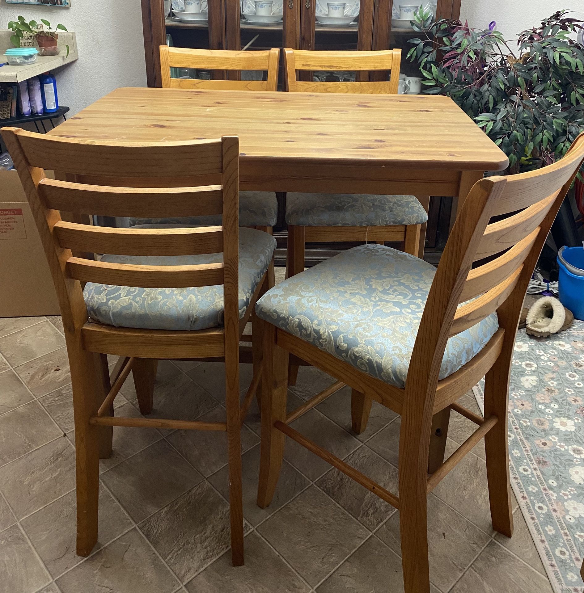 Dining Set