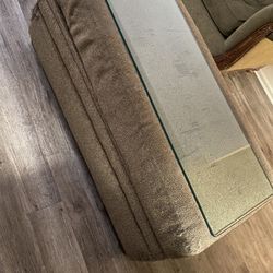 Ottoman With Glas And Storage 