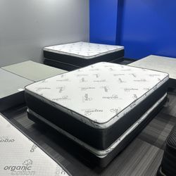 Huge sale for Mattress And Box Twin size mattress and box 150.$ full 190$ Queen 200$ king 290$. free delivery free set up 708….280….7715… cash or Zell