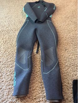 Bare Evoke 7mm Wetsuit