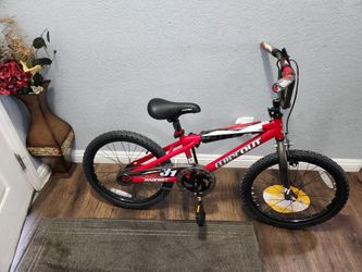 Dynacraft Bike Boys 20 new Ready to ride good condition