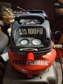 Central Pneumatic 3 Gallon Oilless Air Compressor