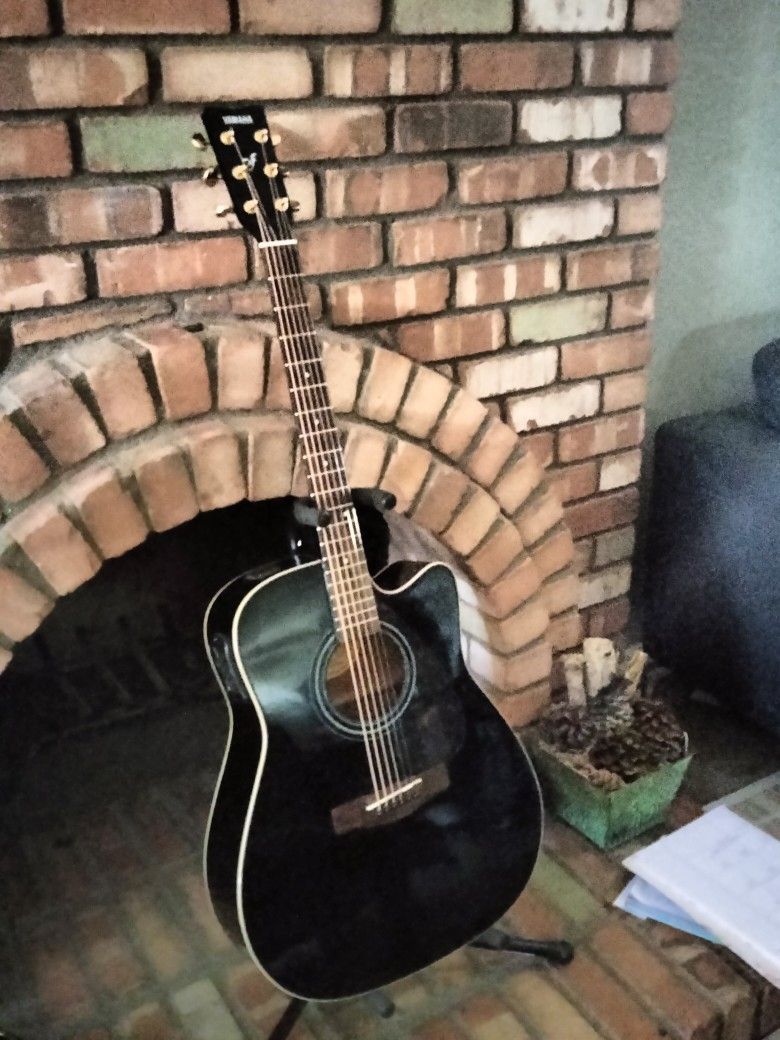 Guitar, Yamaha FX335 Acoustic/Electric