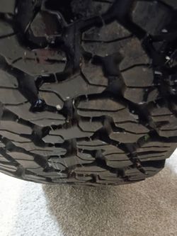 BFGoodrich All-Terrain T/A KO2 Tire – LT285/70R17 (116/113Q)