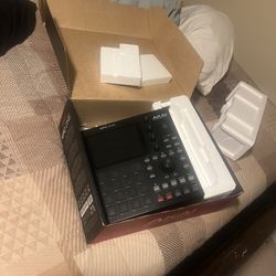 Mpc One (barely used)