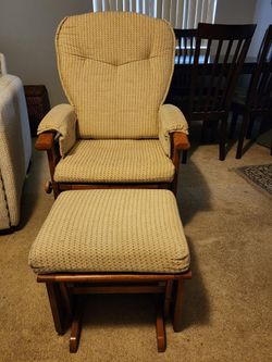 Glider Rocking Chair with Ottoman (Dutailer)