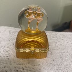 Radio City Rockettes, Snow Globe w/Hinged Lid.