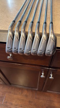 TaylorMade Burner 2.0 Iron Set 4-PW