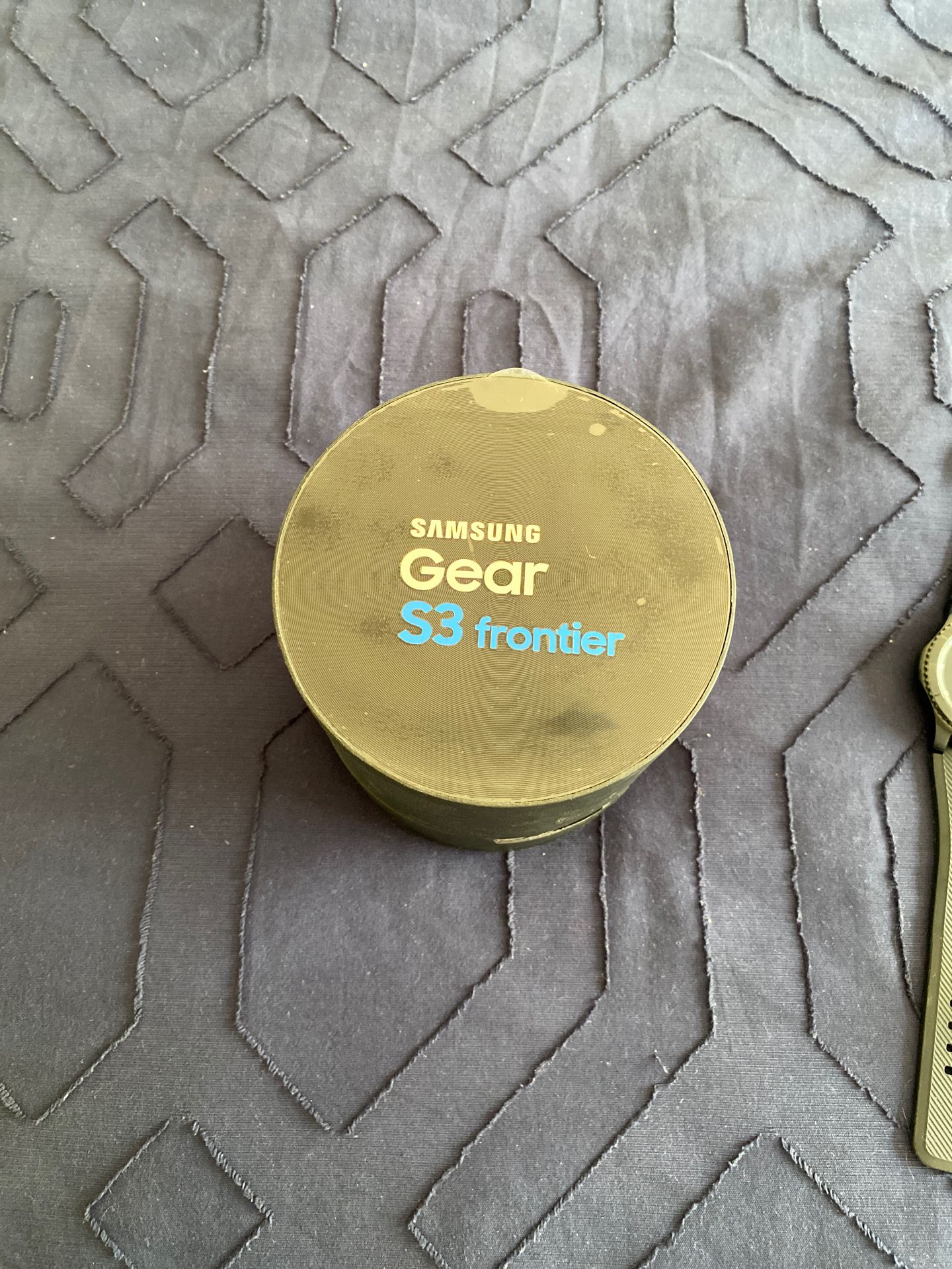 Samsung gear 3 frontier