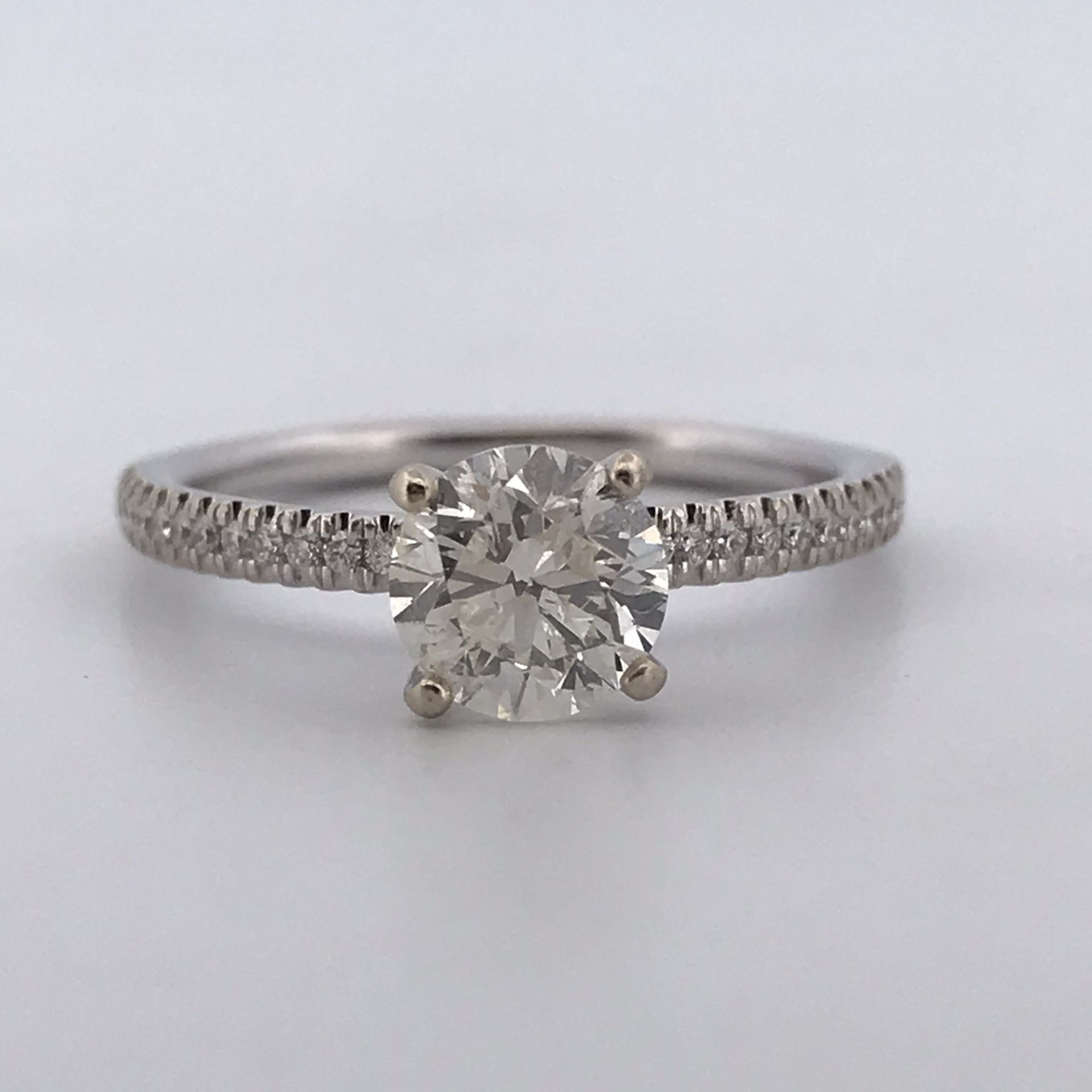 14k white gold 1.14ct Diamond ring size 6.75