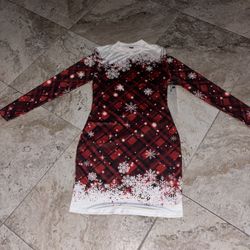 Snowflake Plaid Dress SIZE M