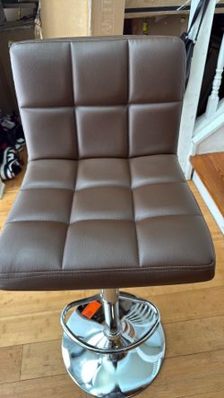 Brown Leather Beauty/ Bar Stool