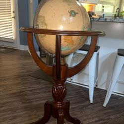 Waypoint Geographic Geneva 20-inch Illuminated Floor Standing Globe - 27.5-27.5