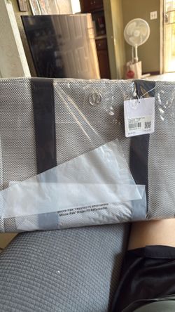 Lululemon 2 toned canvas bag