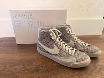 NIKE BY YOU - CUSTOM HIGH TOP SNEAKERS IN SNAKE PRINT