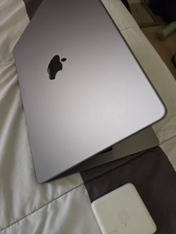 2021 Macbook Pro A2442,M1 Pro,14",512Gb,16Gb,Non Touchbar,Good Condition, Grade A, Grey Color, Genuince AC Charger, Office 2022,Warranty for Promo Day