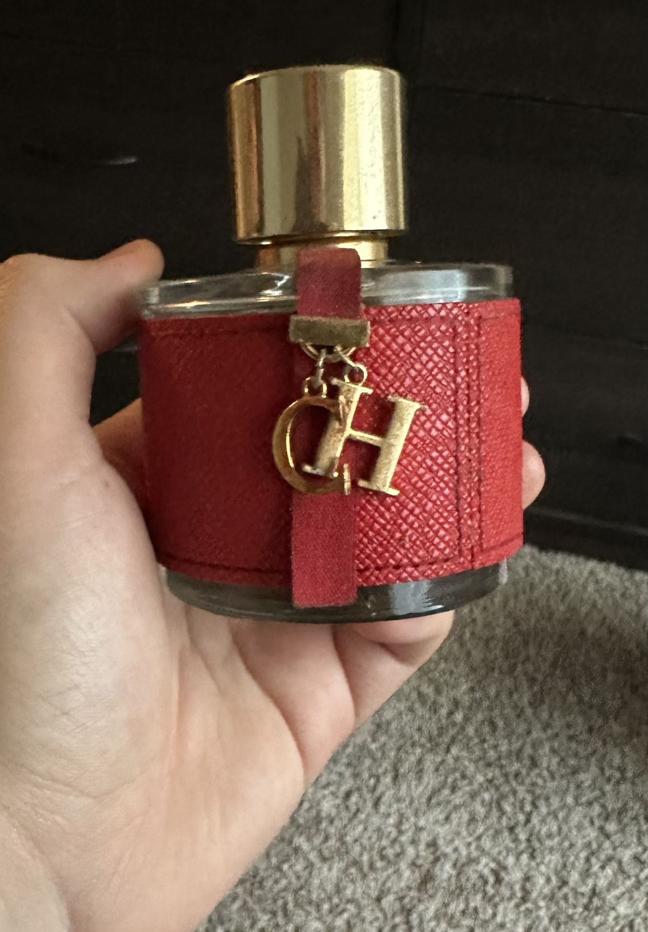Carolina Herrera Perfume
