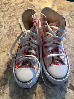 Converse Chuck Taylor High Top Sneakers