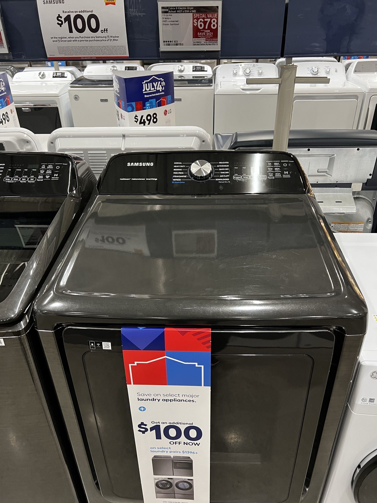Samsung Electric Dryer – Steam Cycles – Like New (Purchased 2023)