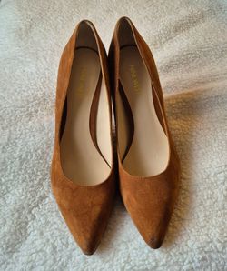 Tawny Nine West Heels, 8.5