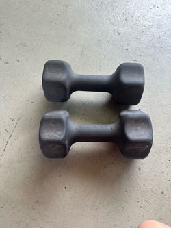 Dumbbell 💪 2 (15 pounds each)