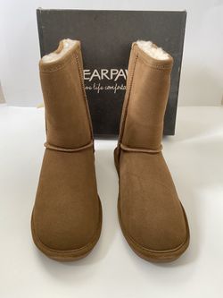 Brand New Bearpaw Emma Short 608W/Hickory II Boots