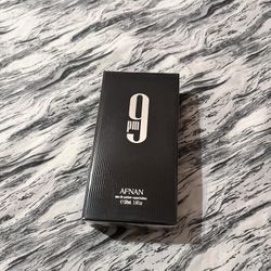 9pm Perfume 