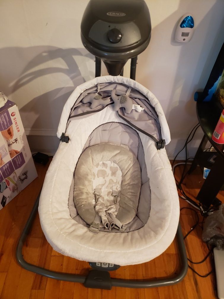 Baby swing