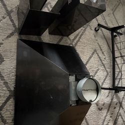 Samsung 30” Range Hood – Good Condition