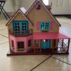 Doll House 