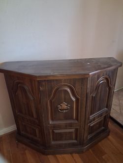 Tv stand